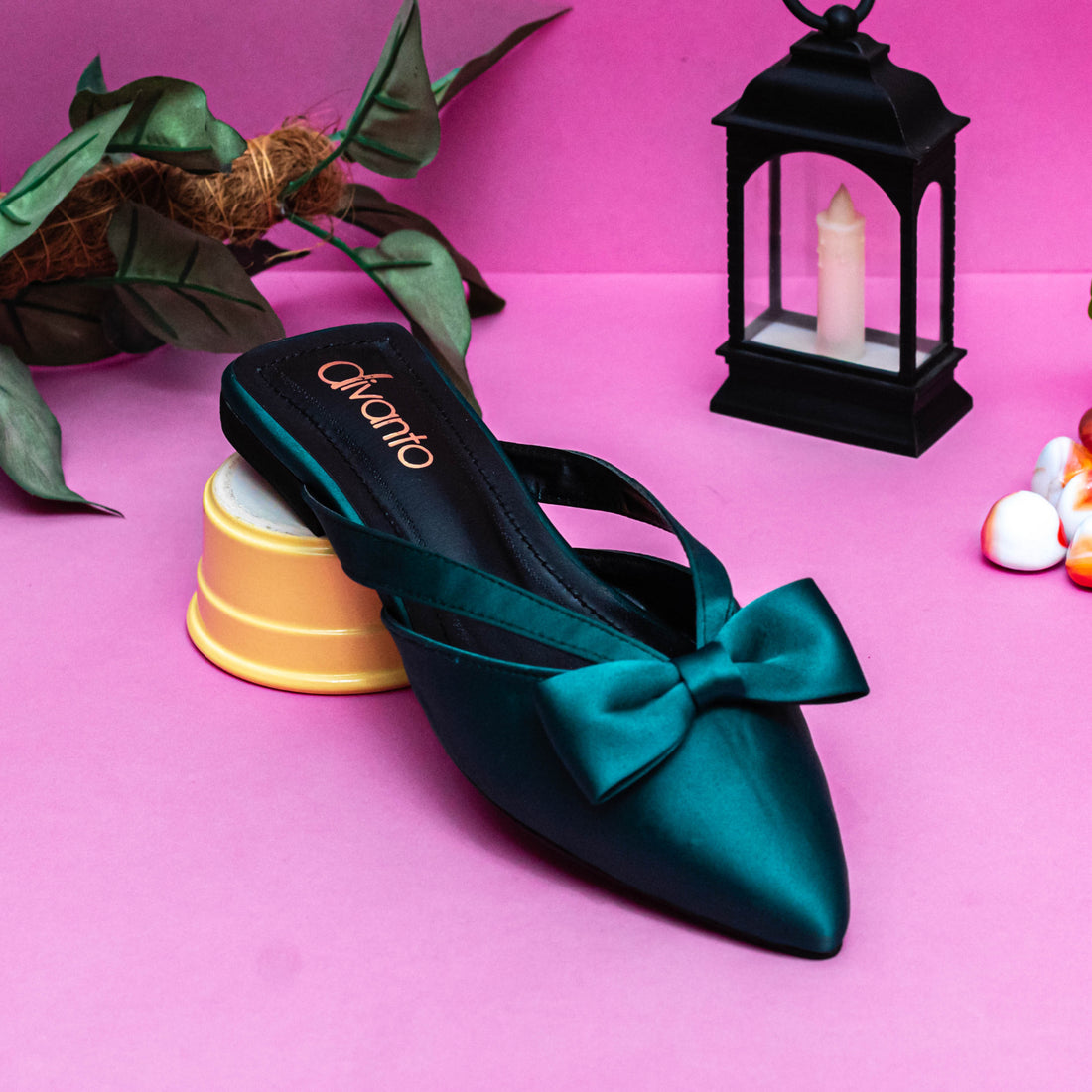Divanto Emerald Green Satin Flats with Bow